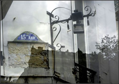 Plaque