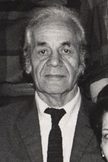 220px-Nicanor_Parra_(cropped)
